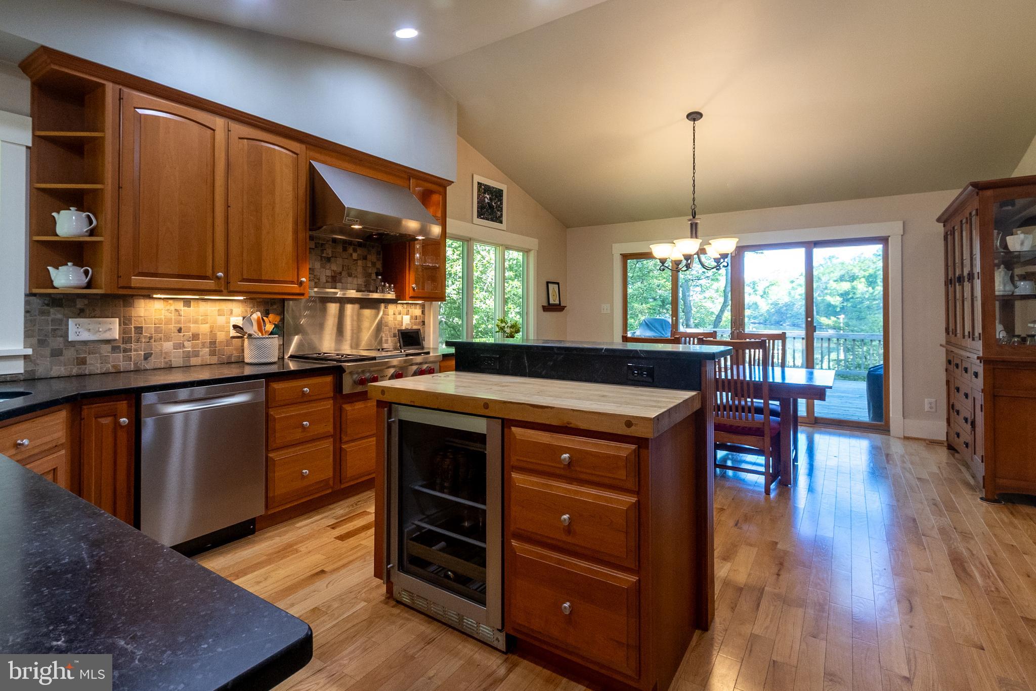 MYRTLE POINT - Residential