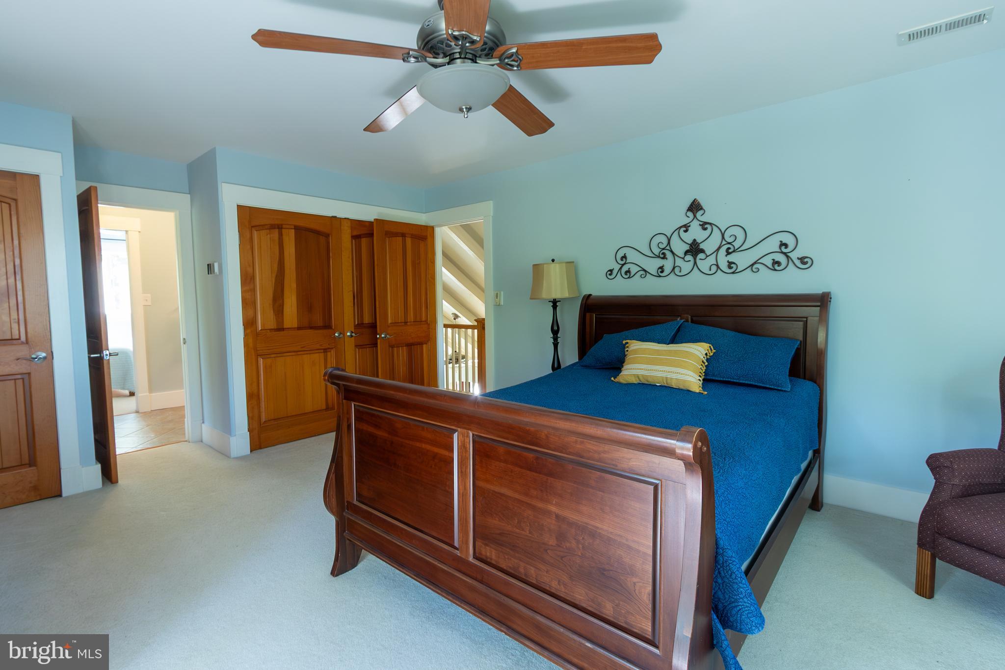 MYRTLE POINT - Residential