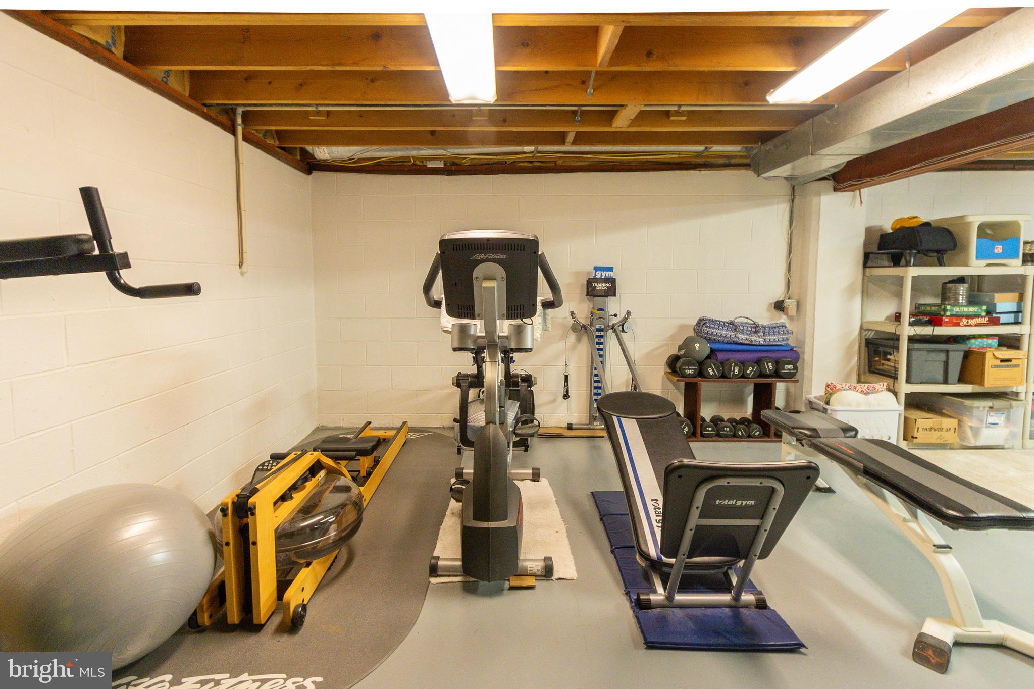 MYRTLE POINT - Residential