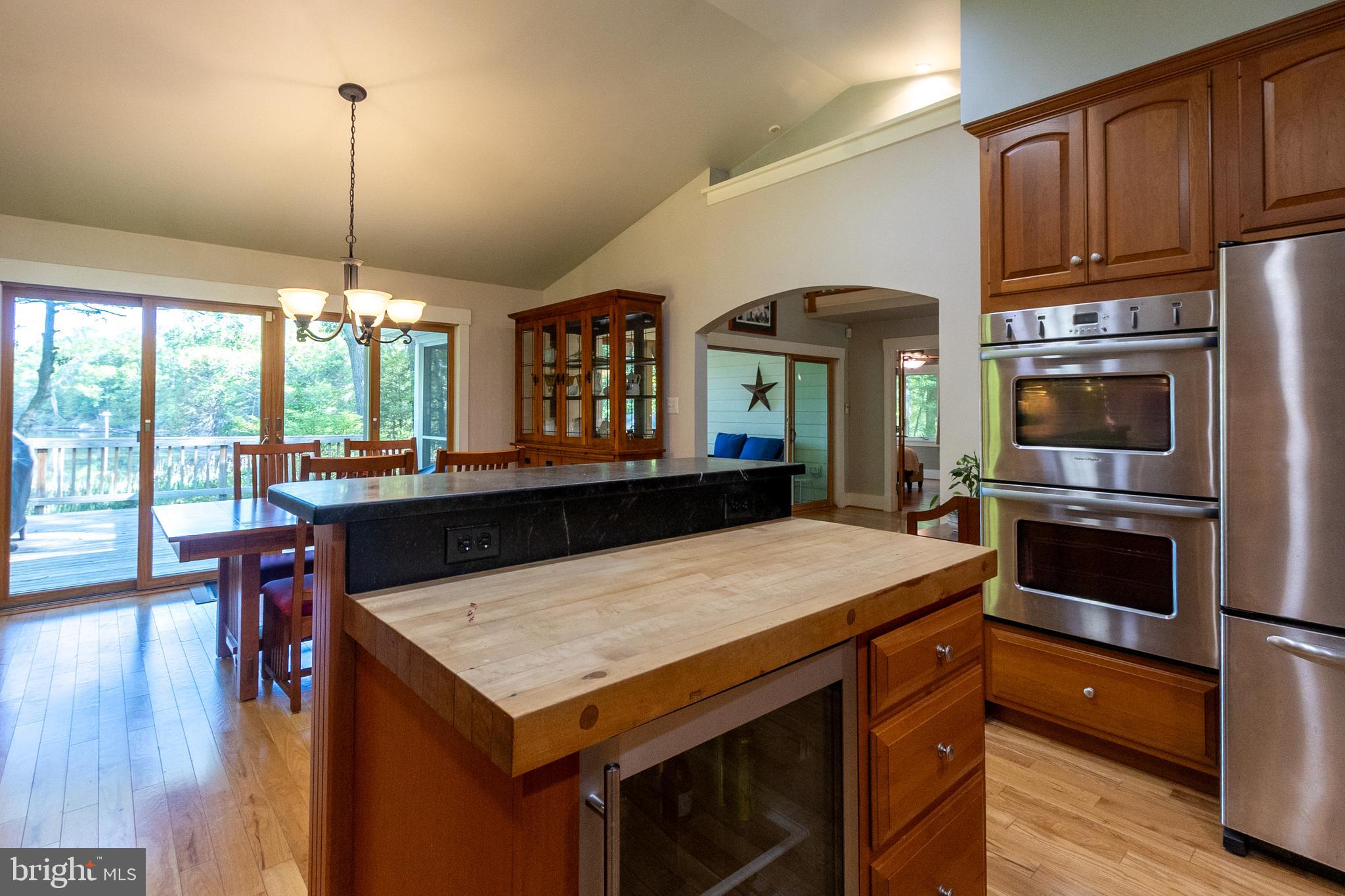 MYRTLE POINT - Residential