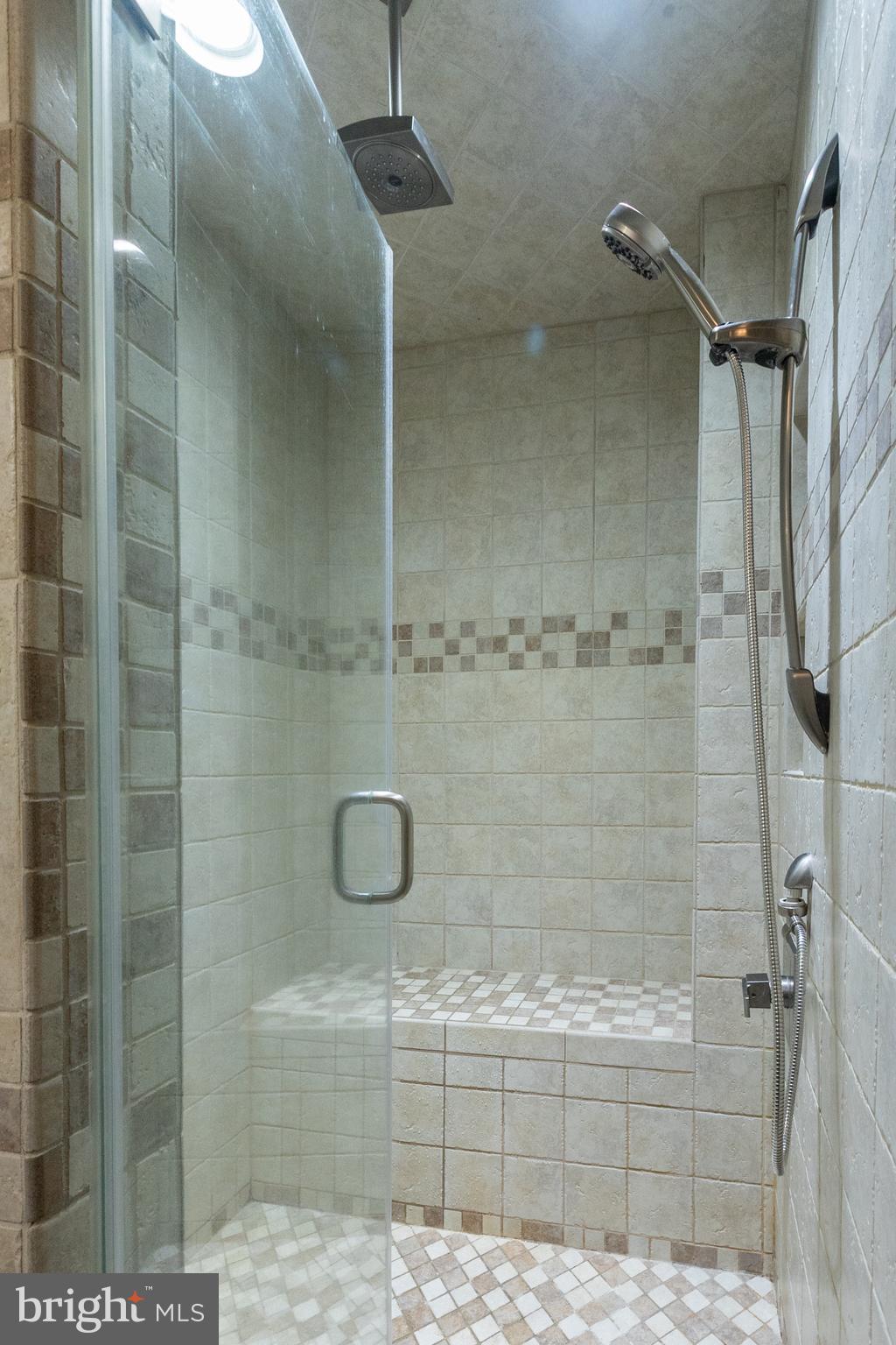 MYRTLE POINT - Residential