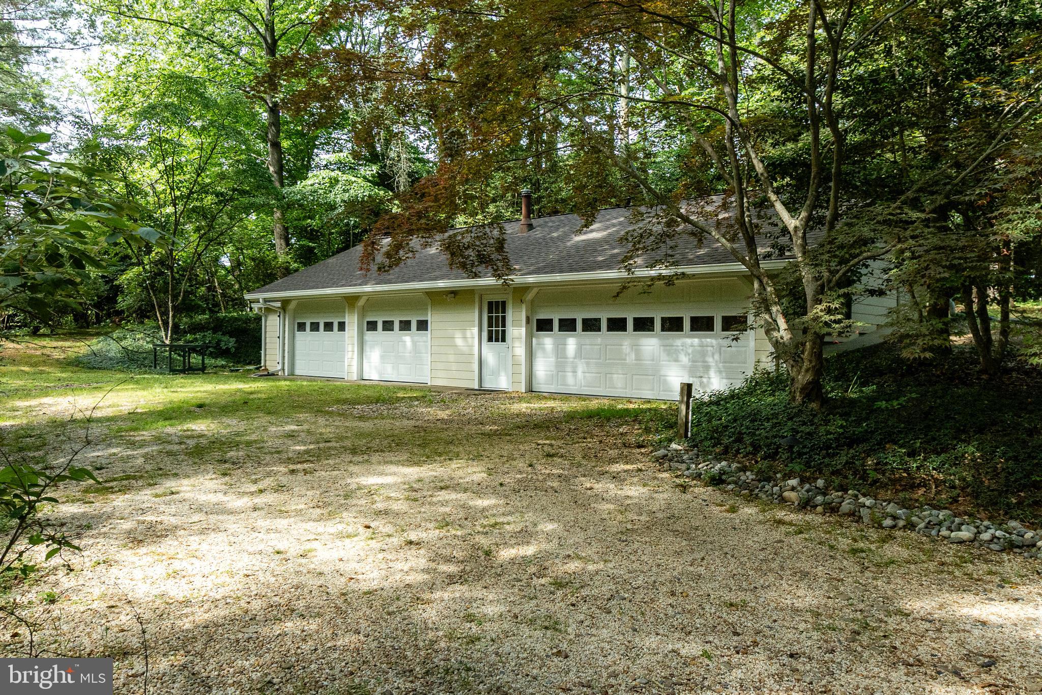 MYRTLE POINT - Residential