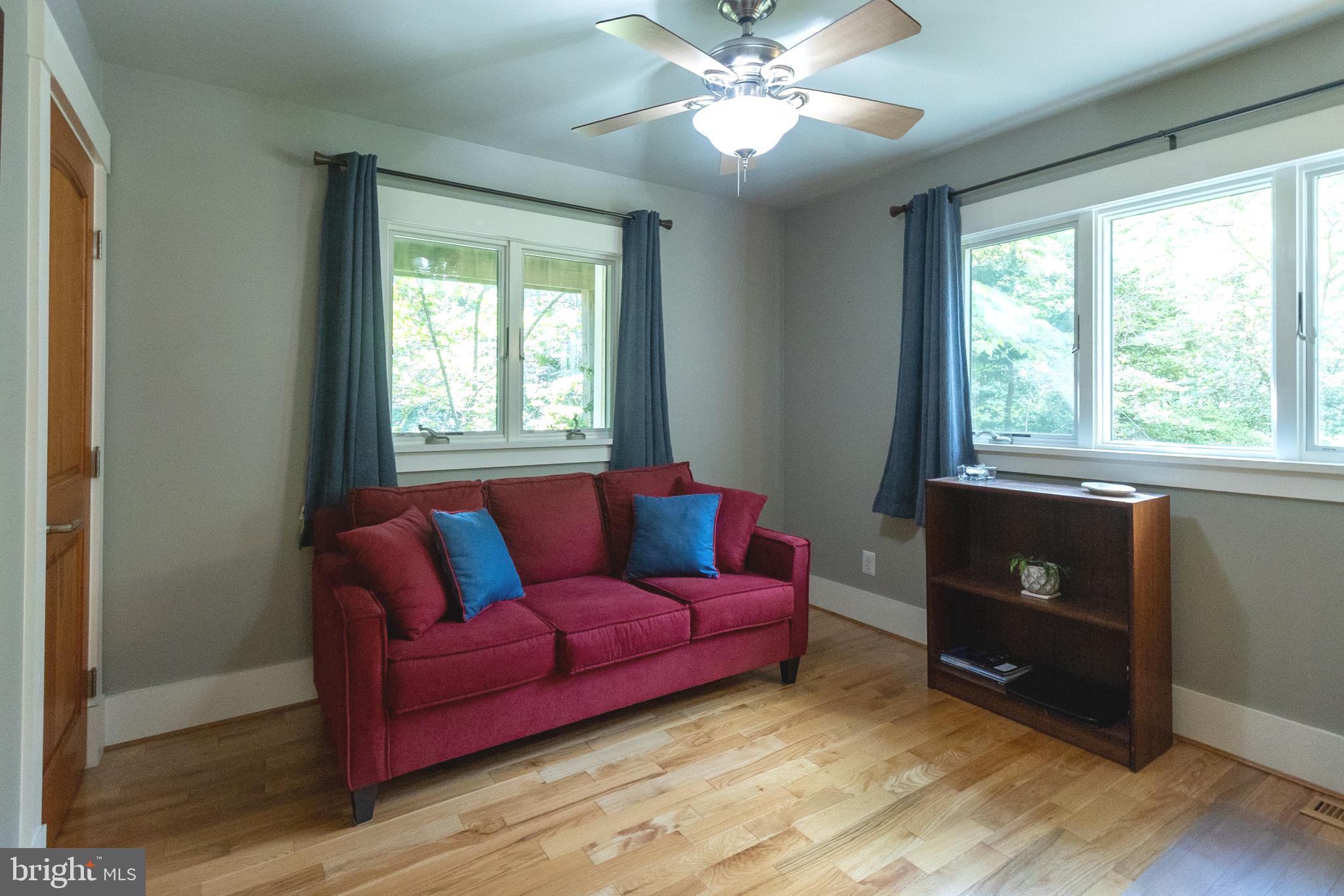 MYRTLE POINT - Residential