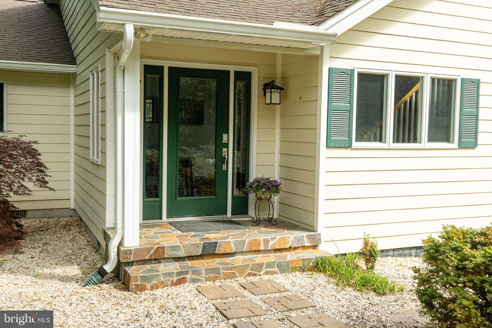 MYRTLE POINT - Residential