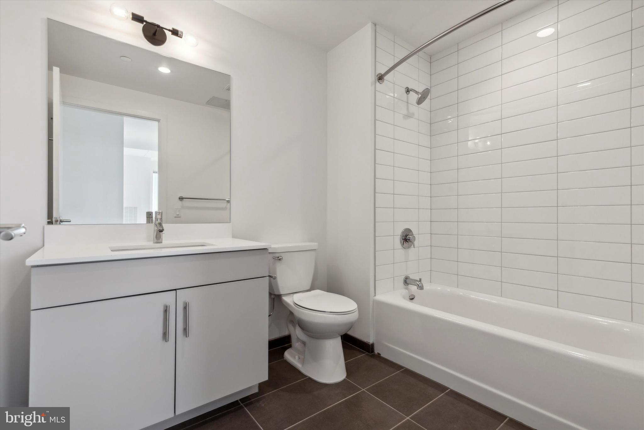 NORTHERN LIBERTIES - Residential Lease