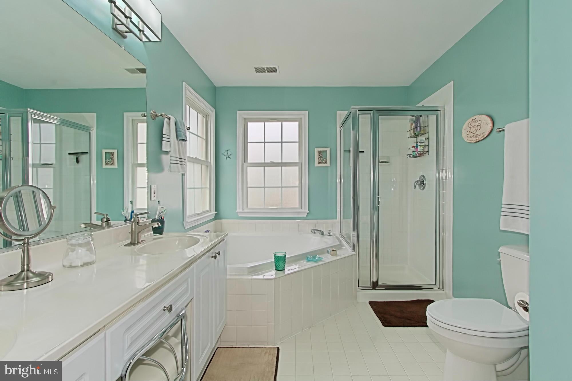 STONEGATE - Residential