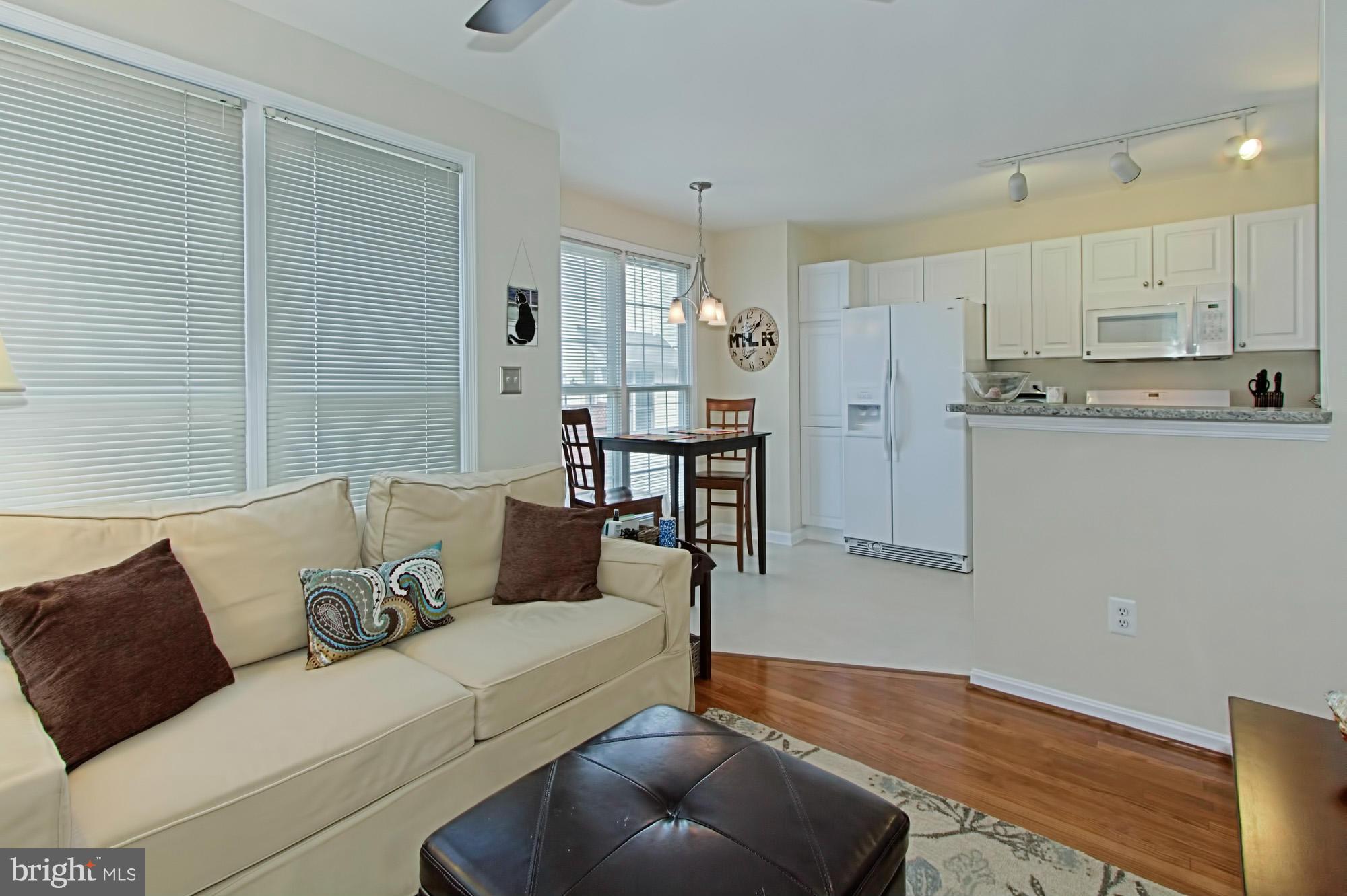 STONEGATE - Residential