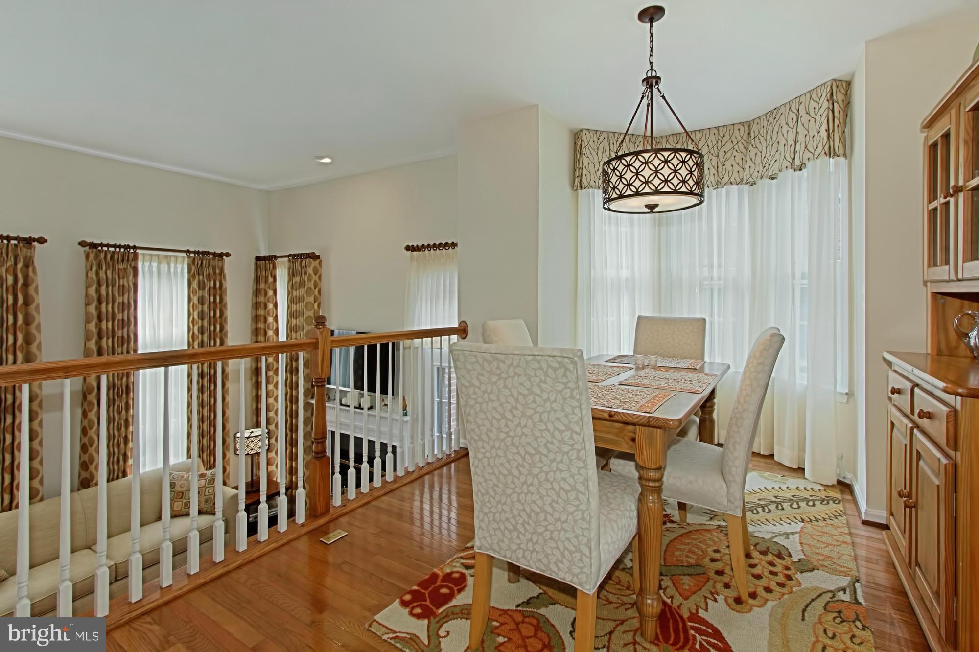 STONEGATE - Residential