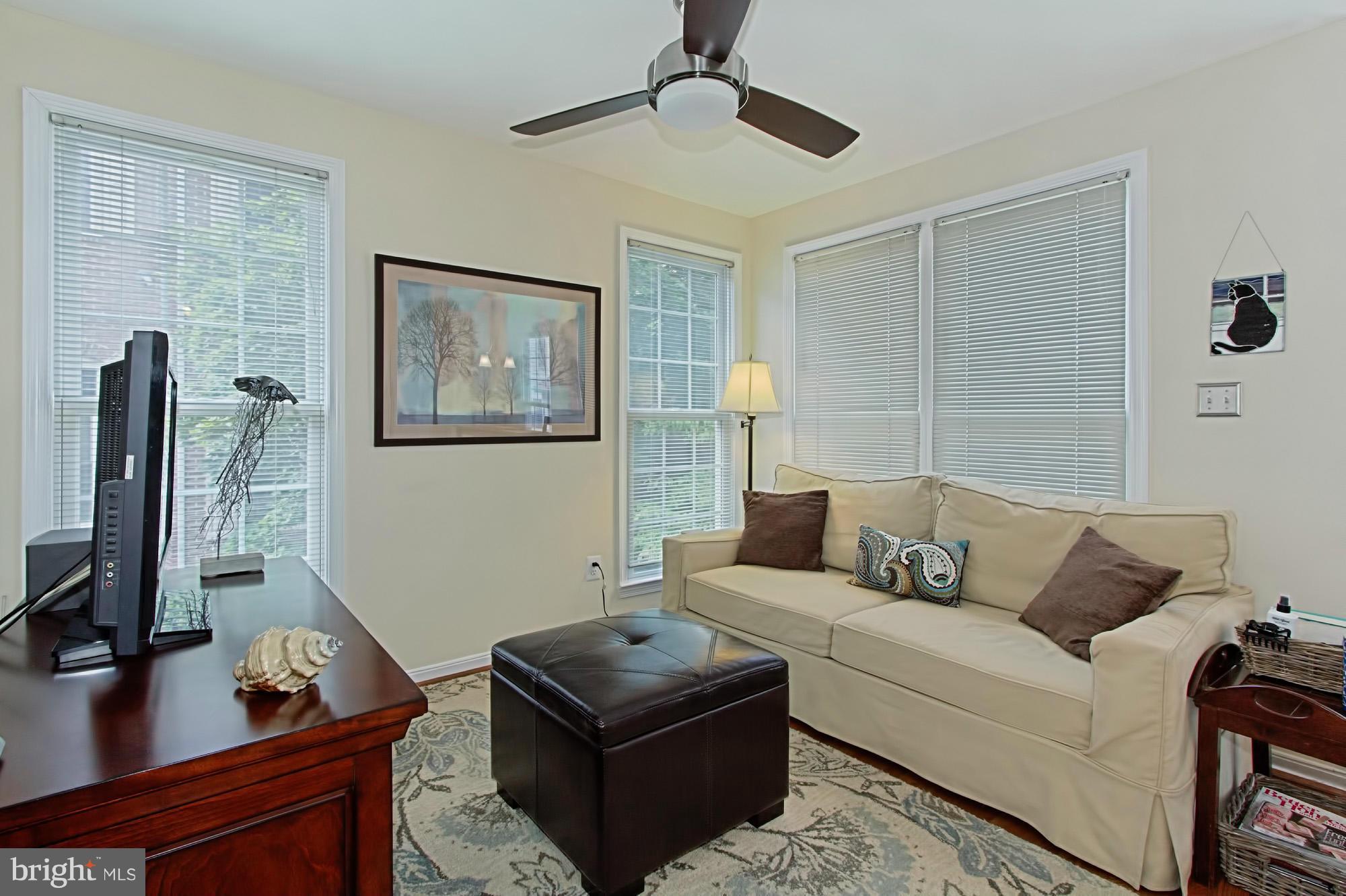 STONEGATE - Residential