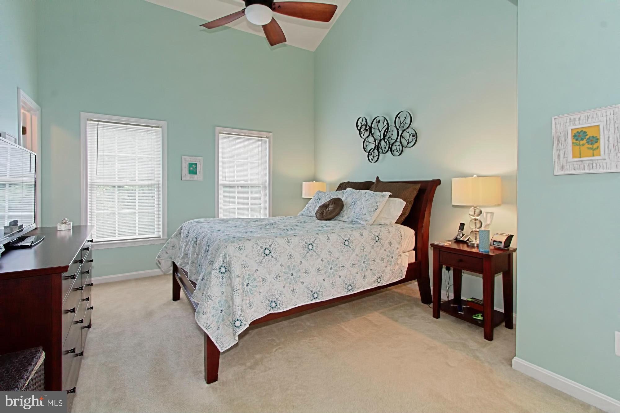 STONEGATE - Residential