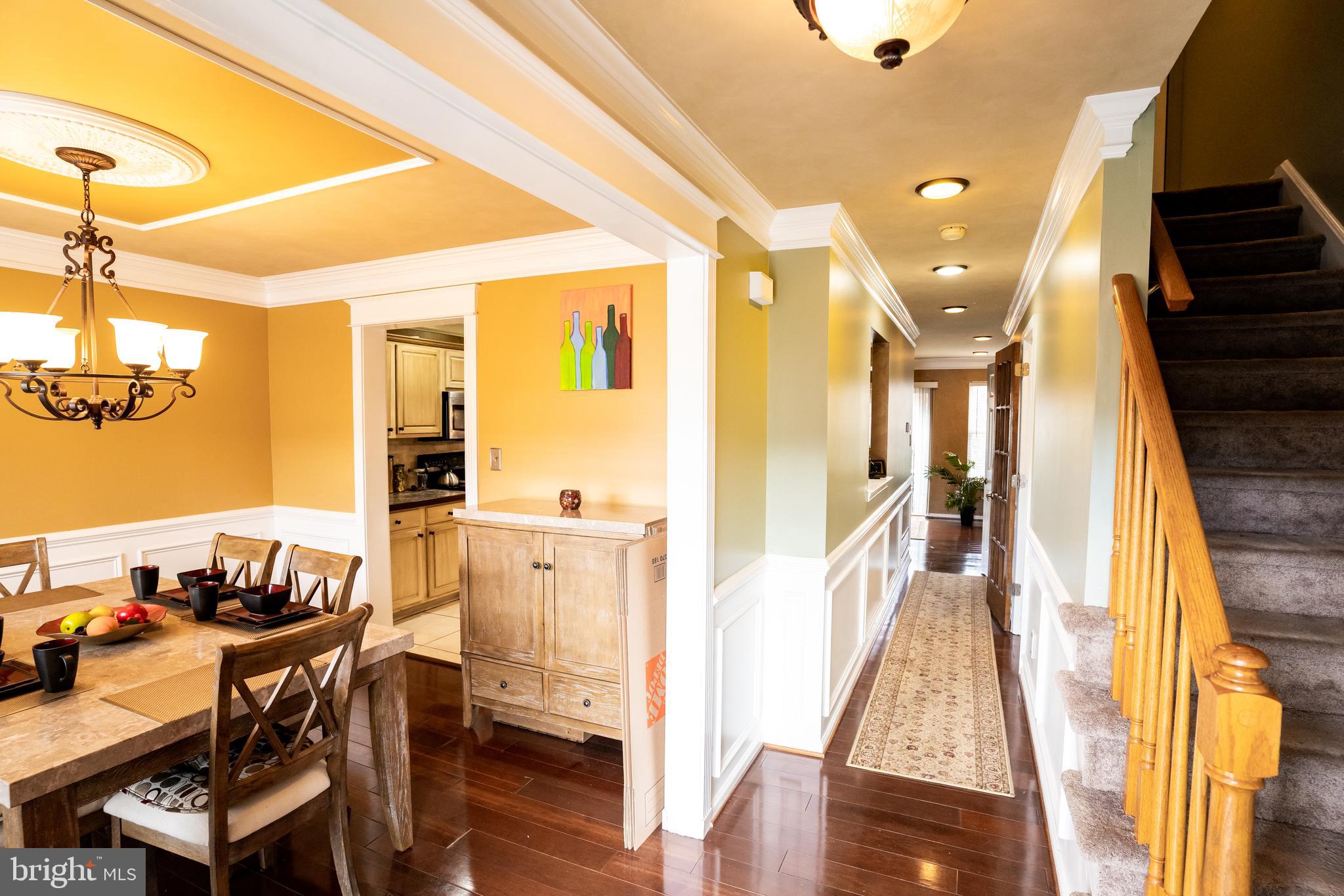 FAIRLAWN COURT - Residential