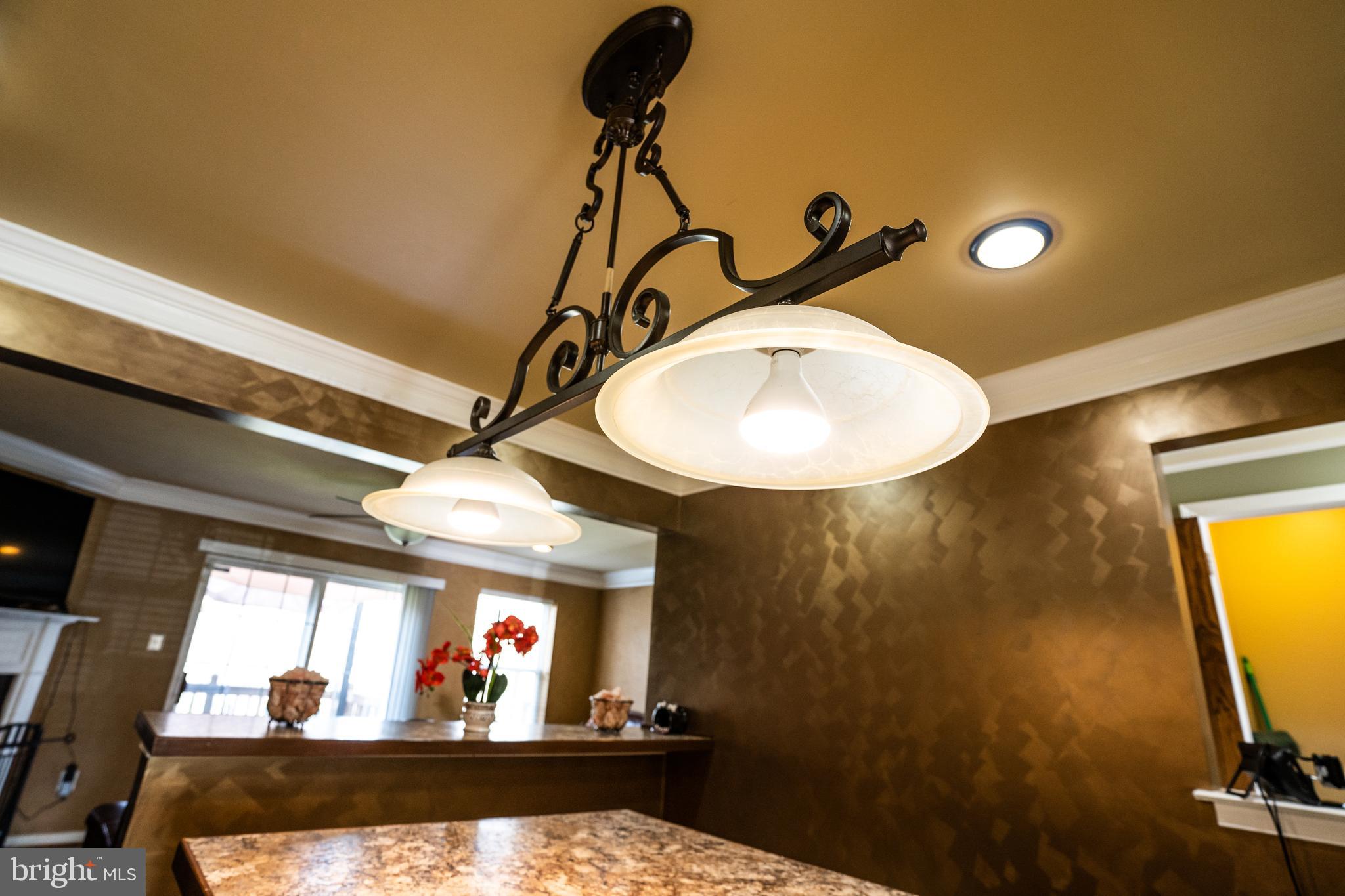 FAIRLAWN COURT - Residential