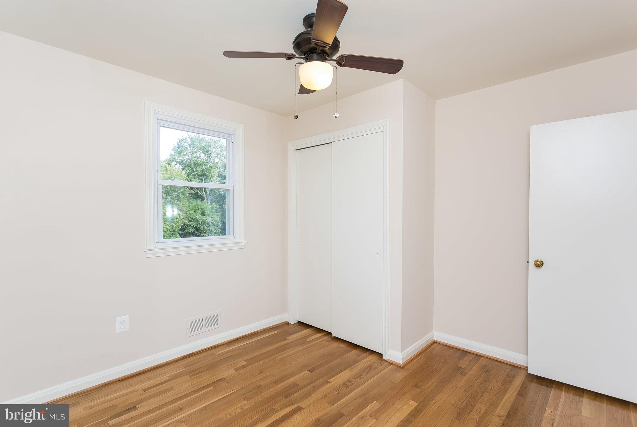 DULANEY VILLAGE - Residential