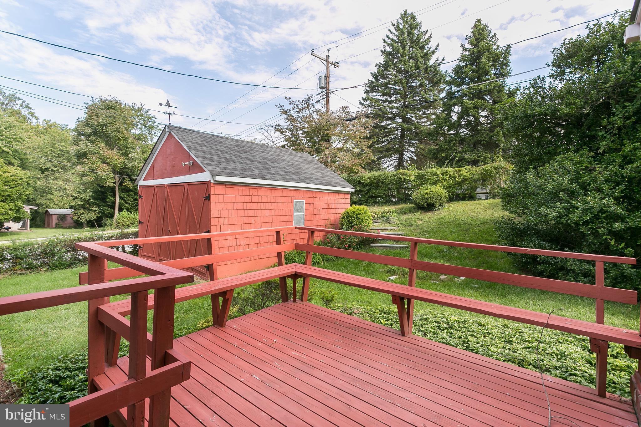 DULANEY VILLAGE - Residential