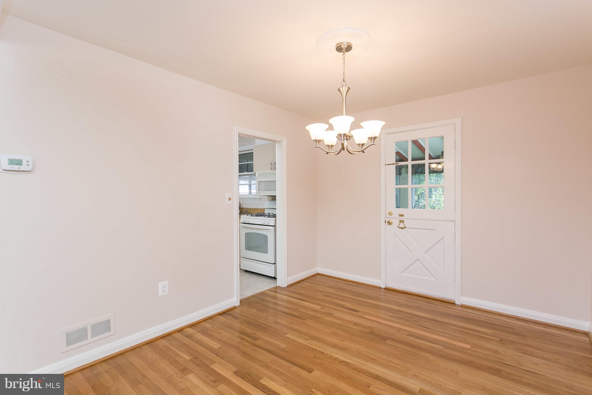 DULANEY VILLAGE - Residential