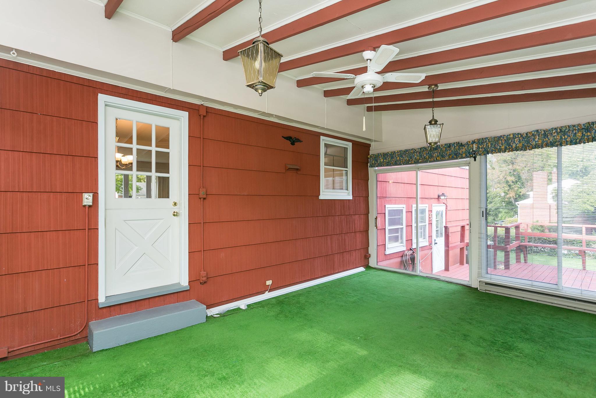 DULANEY VILLAGE - Residential