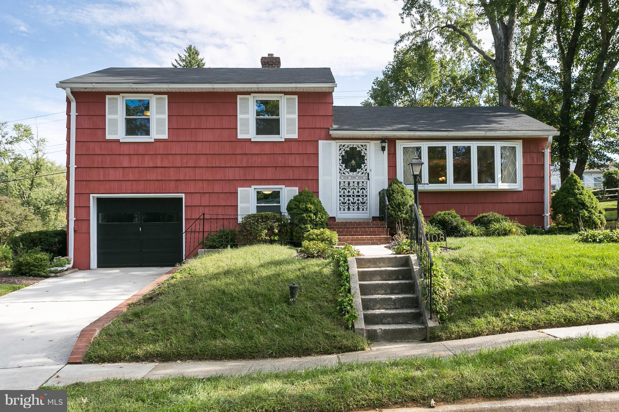 DULANEY VILLAGE - Residential