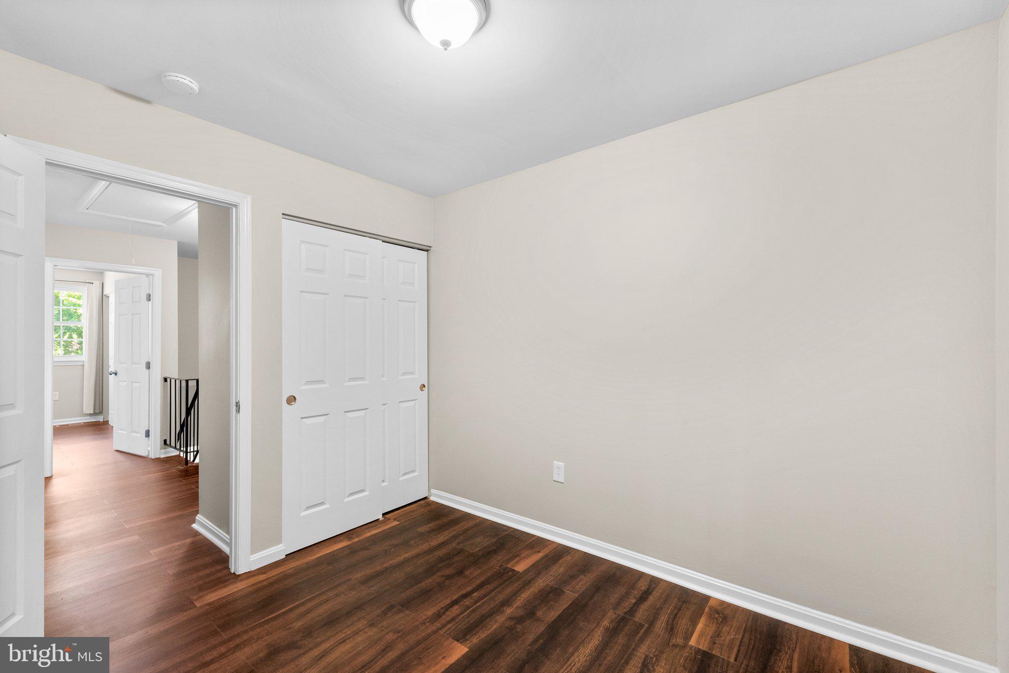 PORT O DUMFRIES - Residential Lease