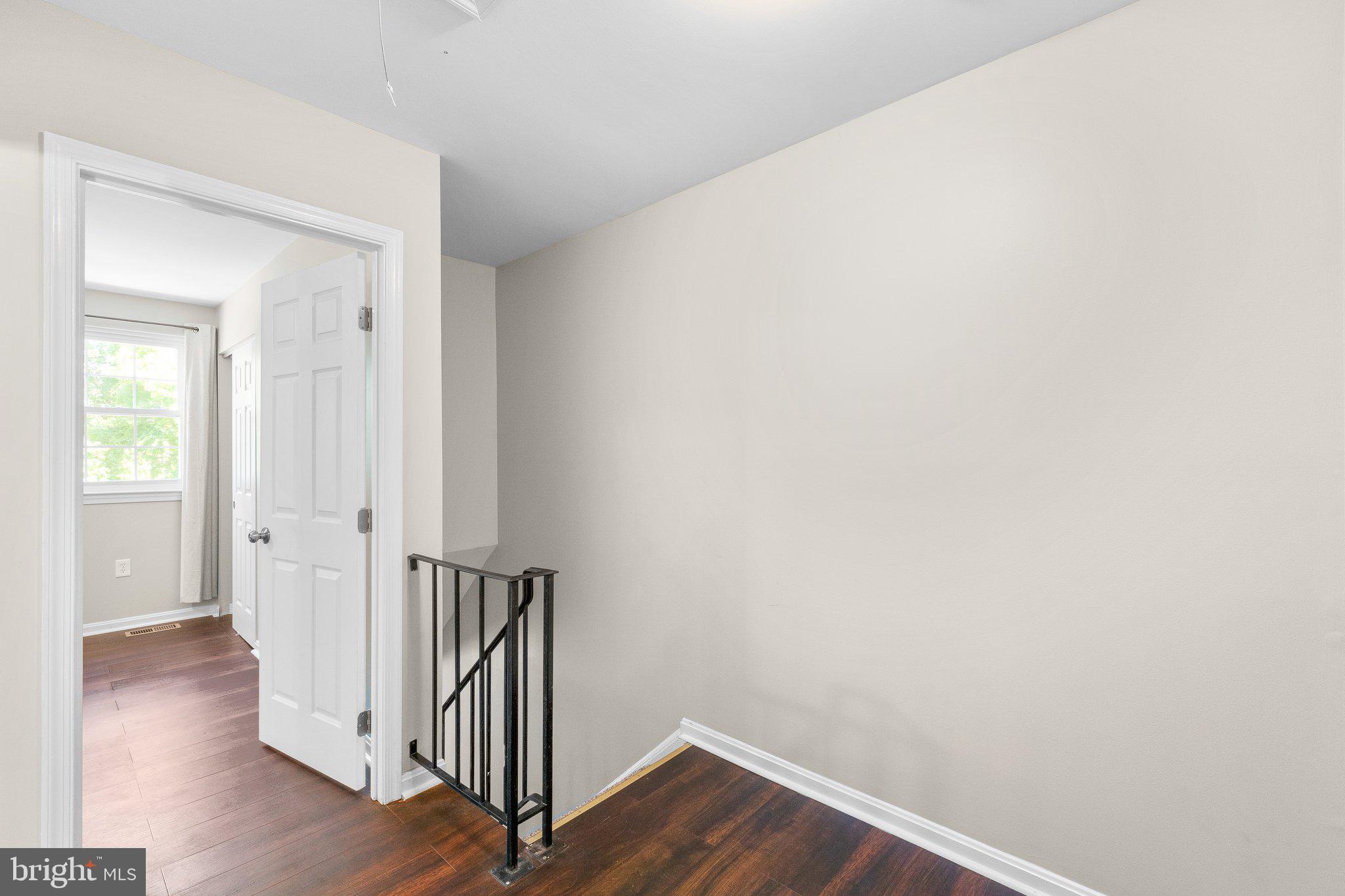 PORT O DUMFRIES - Residential Lease