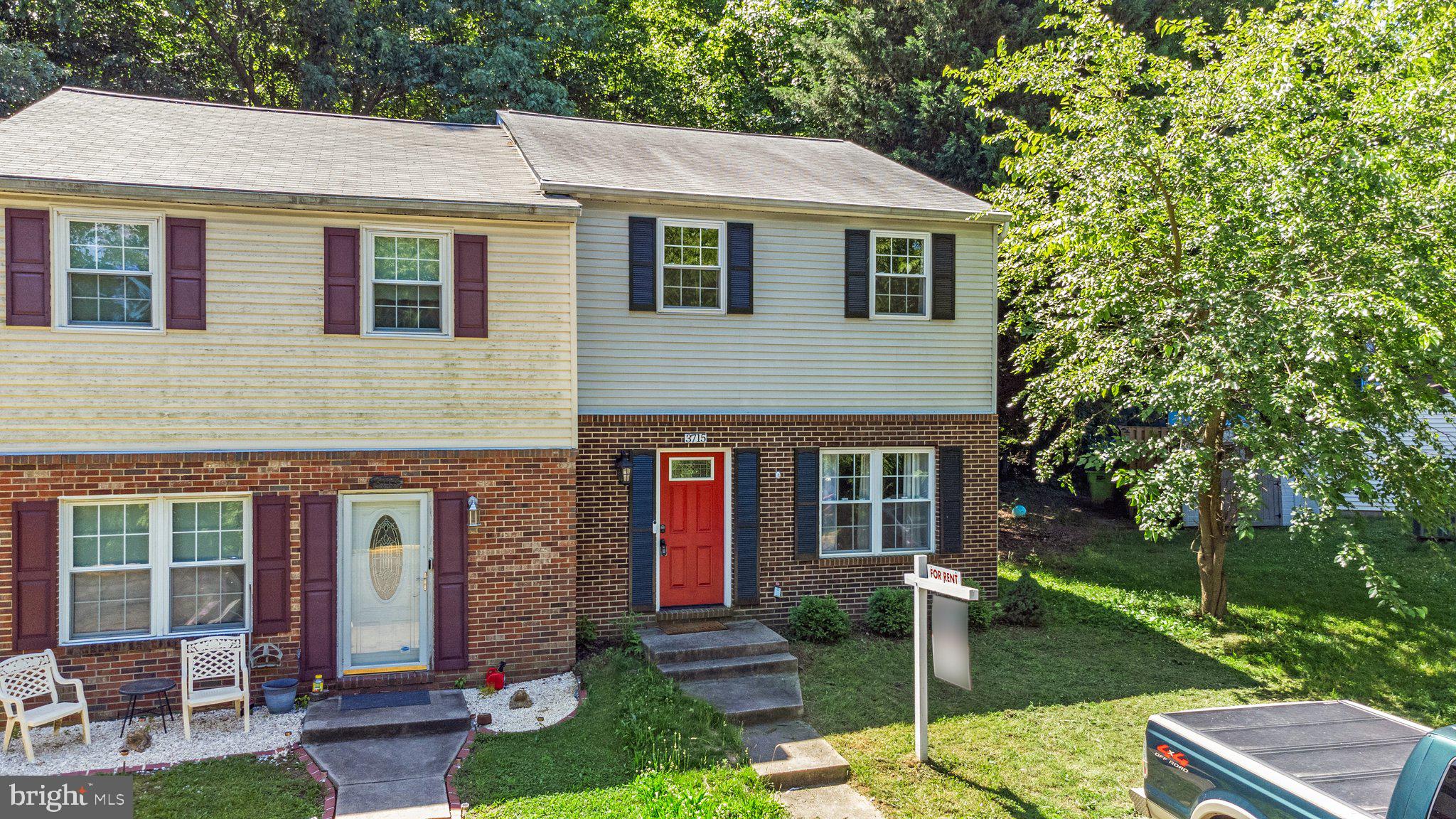 PORT O DUMFRIES - Residential Lease