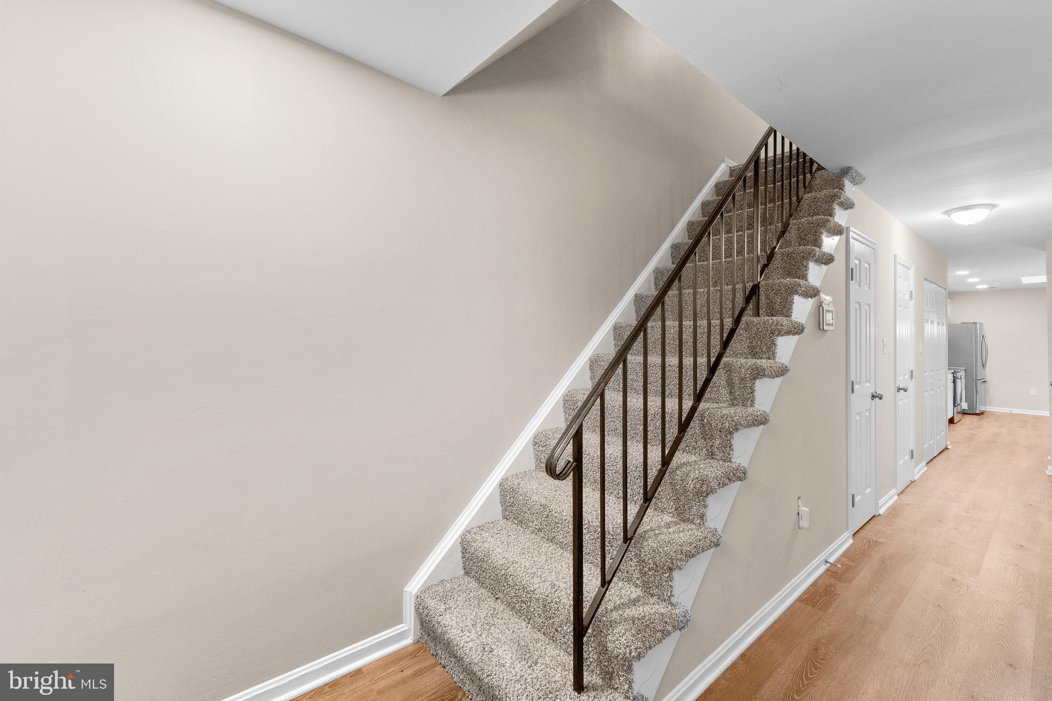 PORT O DUMFRIES - Residential Lease