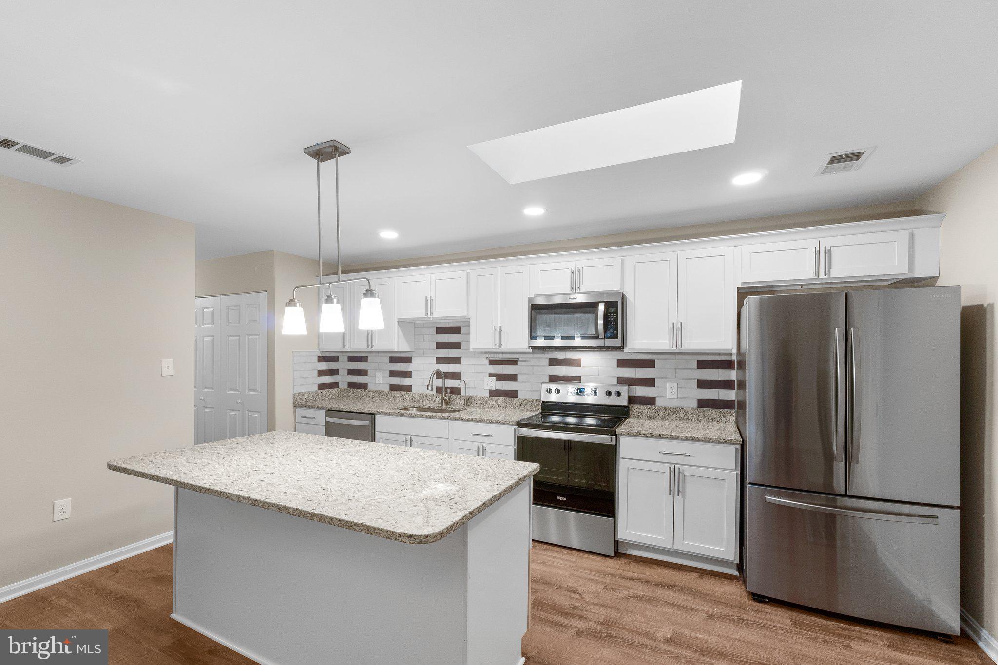 PORT O DUMFRIES - Residential Lease