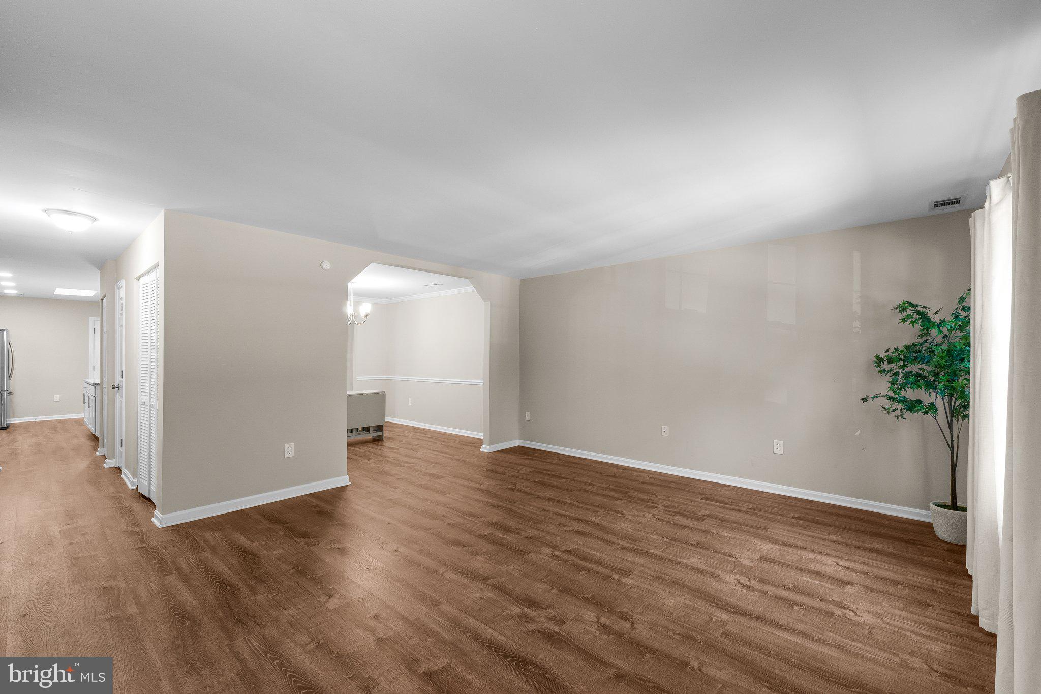 PORT O DUMFRIES - Residential Lease