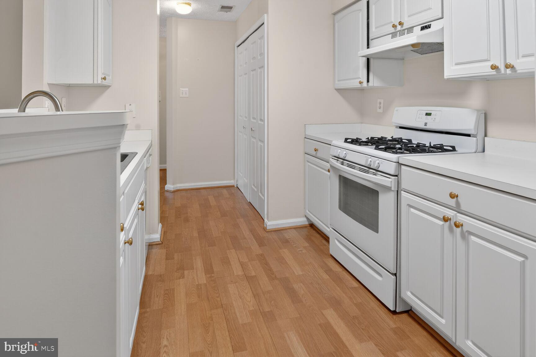 GARDEN OWINGS MILLS - Residential