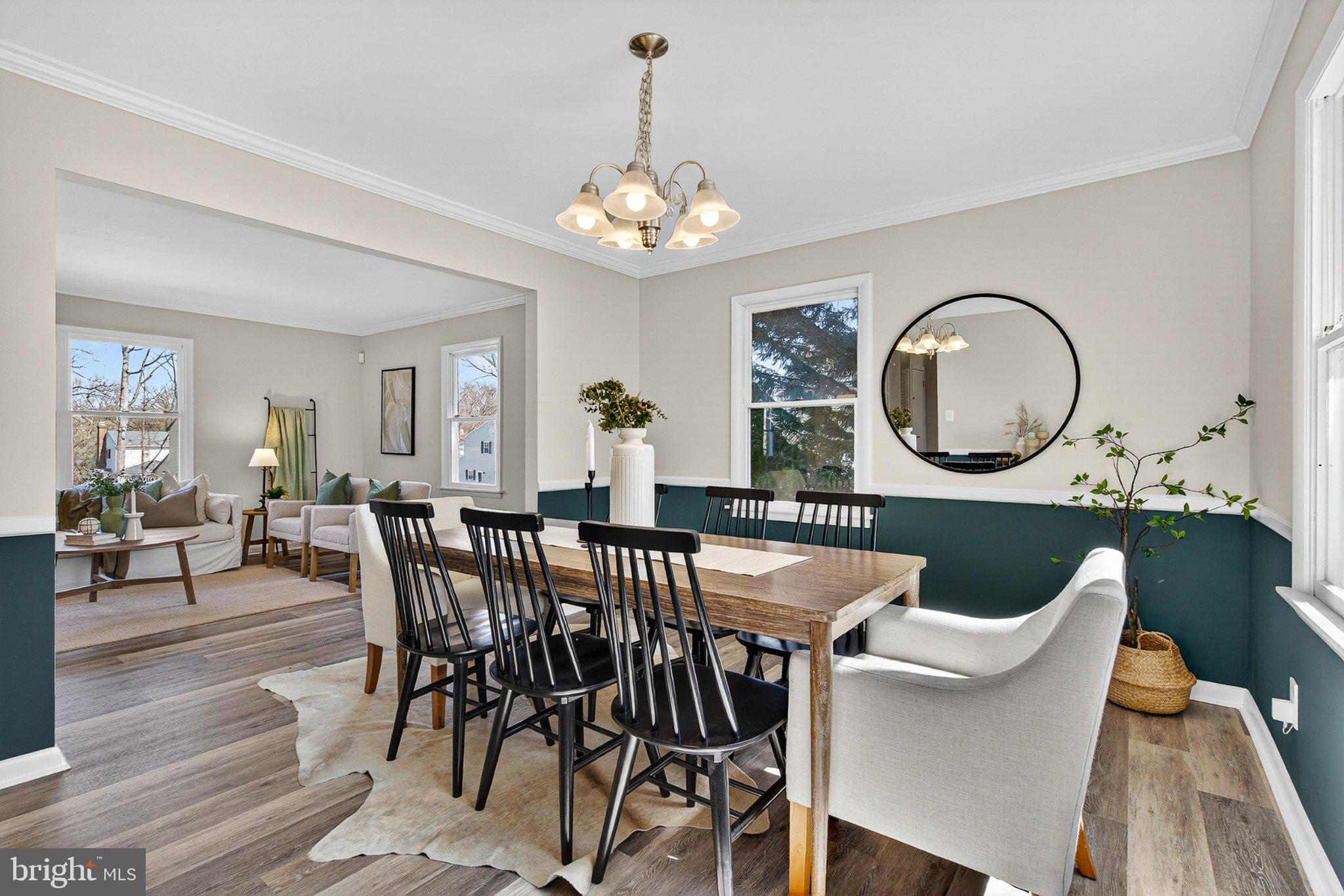 WOODBRIDGE VALLEY - Residential