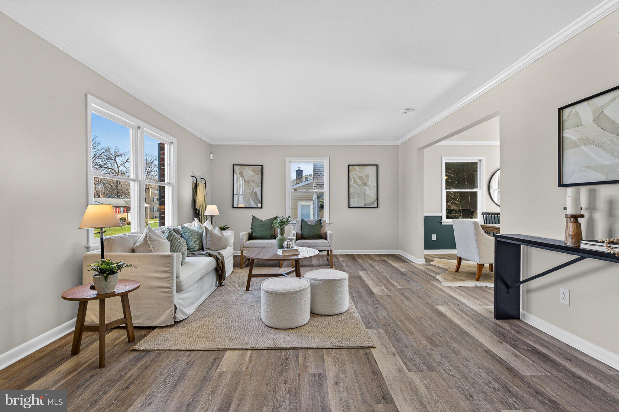 WOODBRIDGE VALLEY - Residential