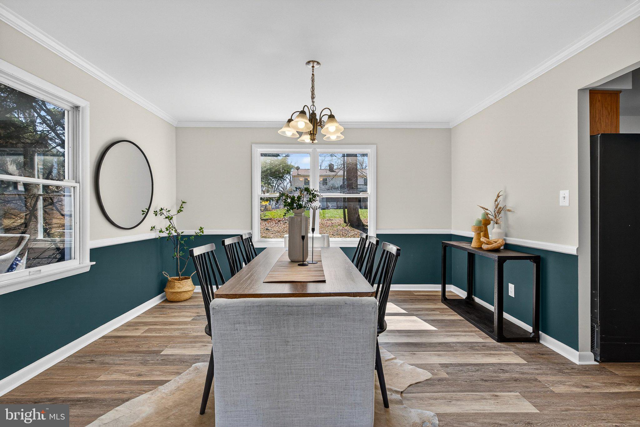 WOODBRIDGE VALLEY - Residential