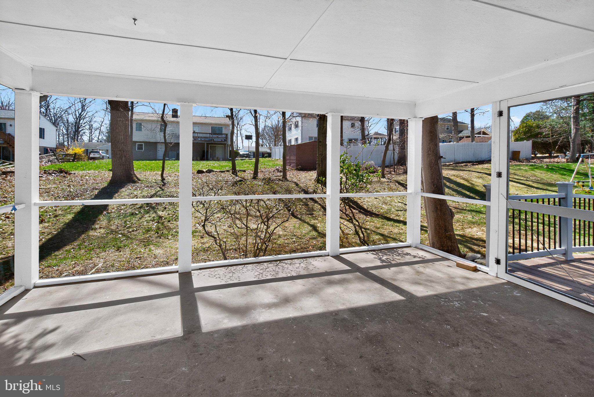 WOODBRIDGE VALLEY - Residential