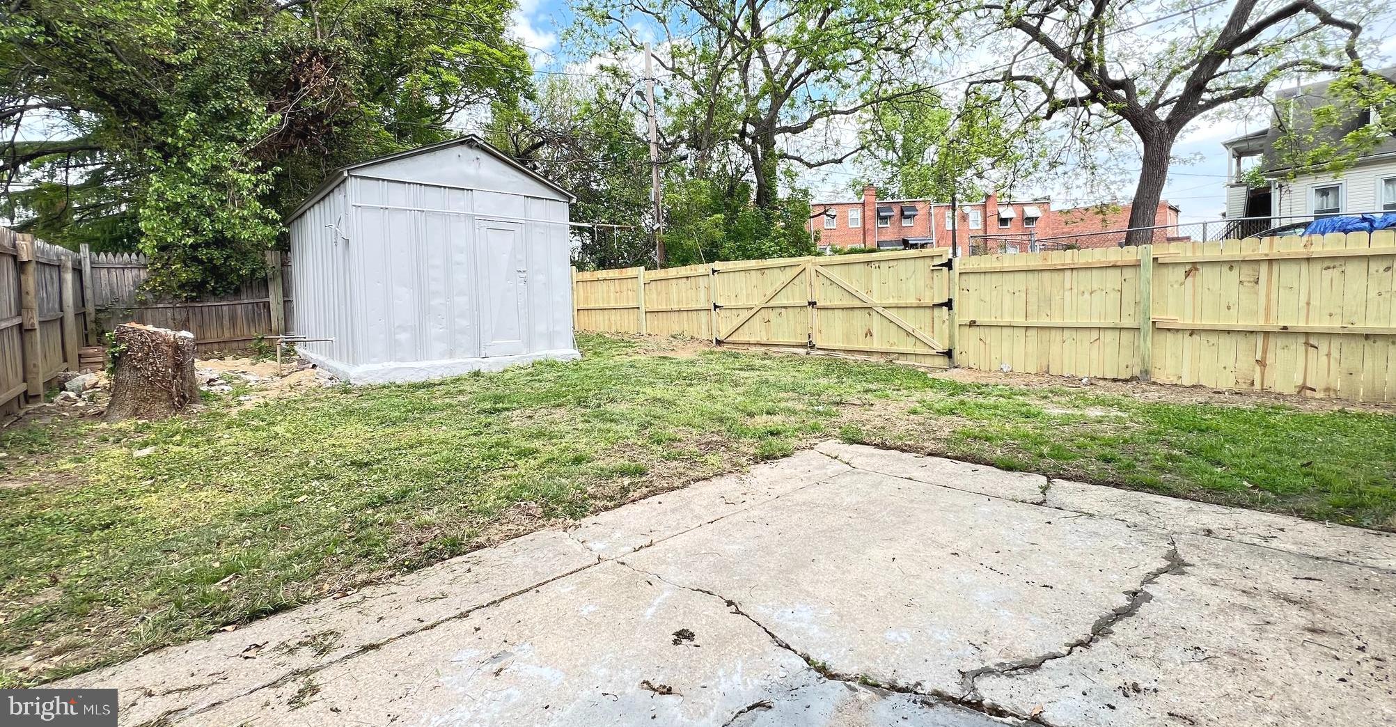 IRVINGTON - Residential