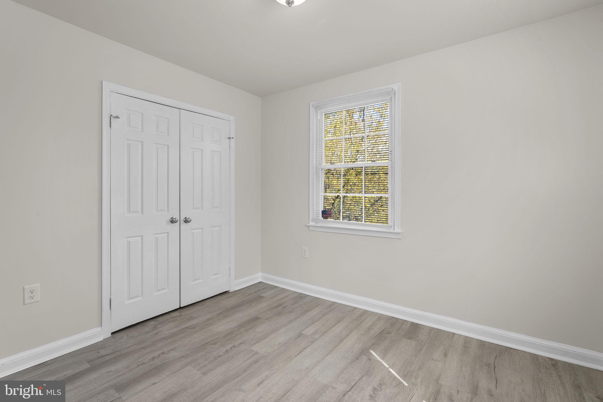 RIVERDALE PARK - Residential