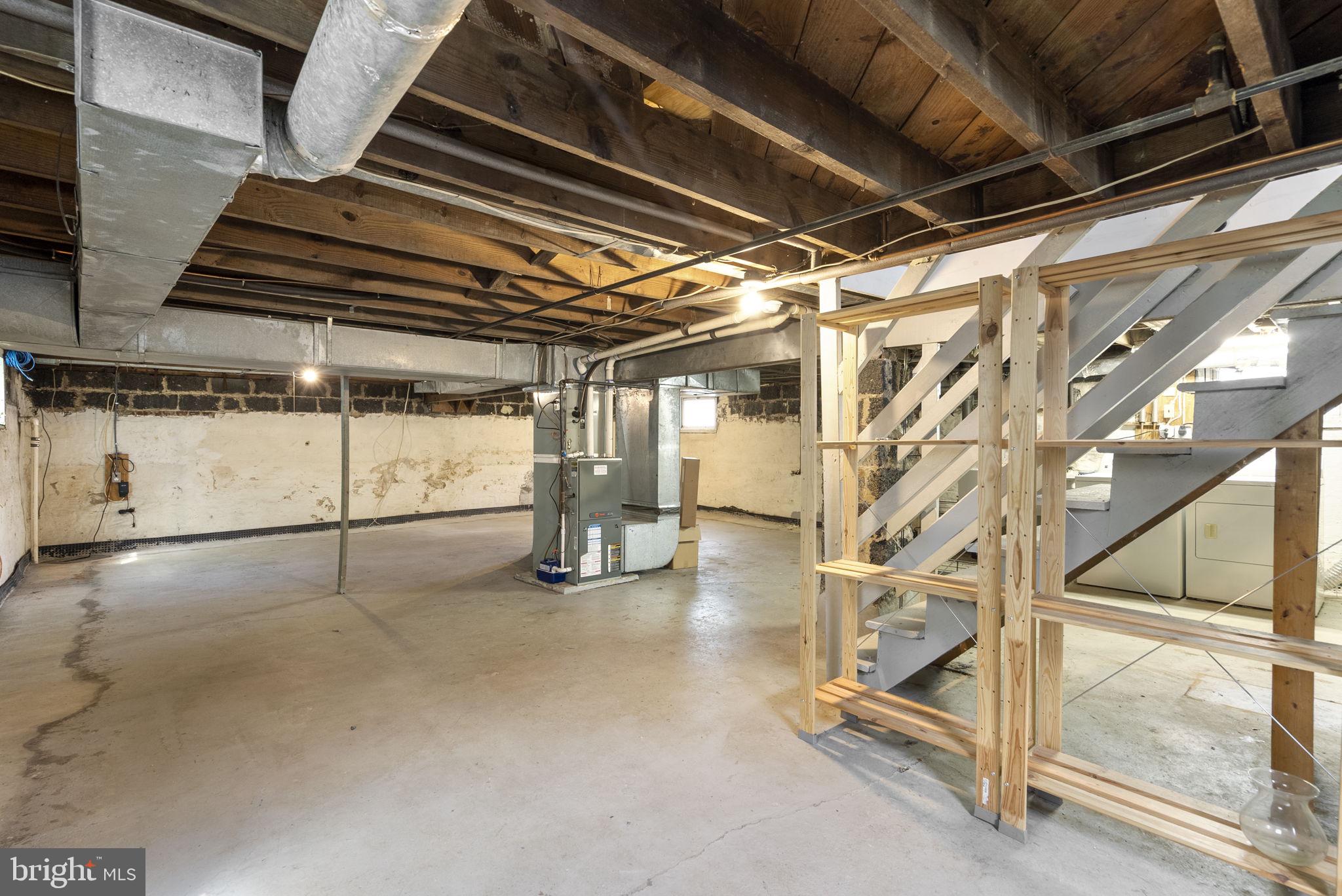 RIVERDALE PARK - Residential