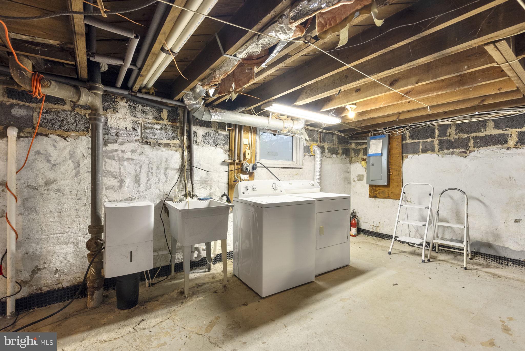 RIVERDALE PARK - Residential