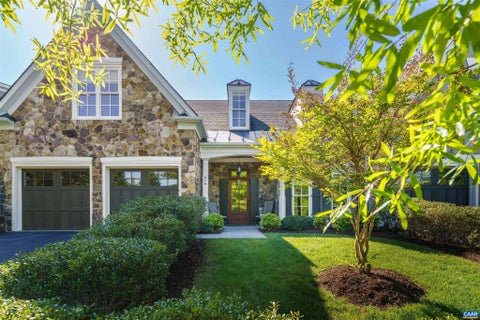 Townhouse For Sale - 616 Baywick Cir Cir<br/> CROZET, VA 22932