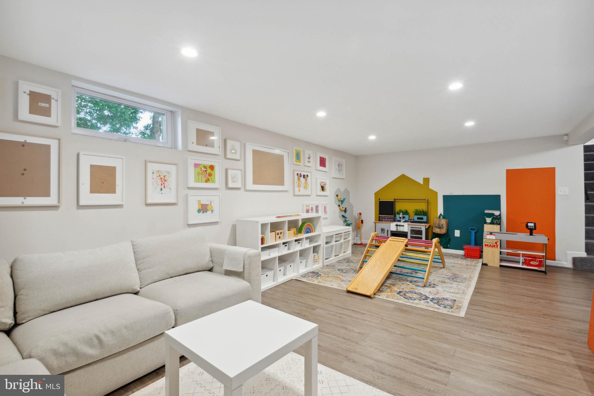 WHEATON OUT RES. (1) - Residential