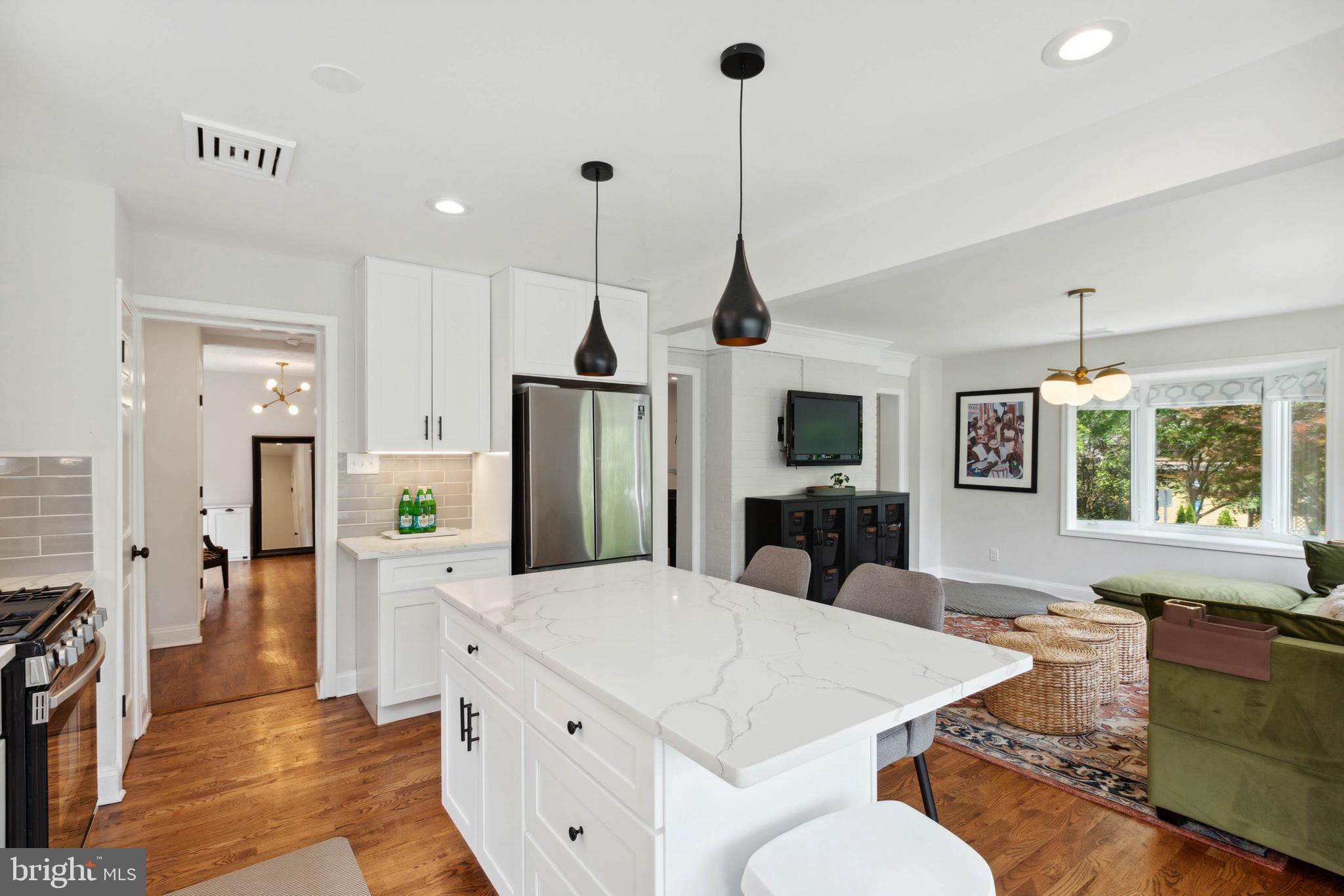 WHEATON OUT RES. (1) - Residential