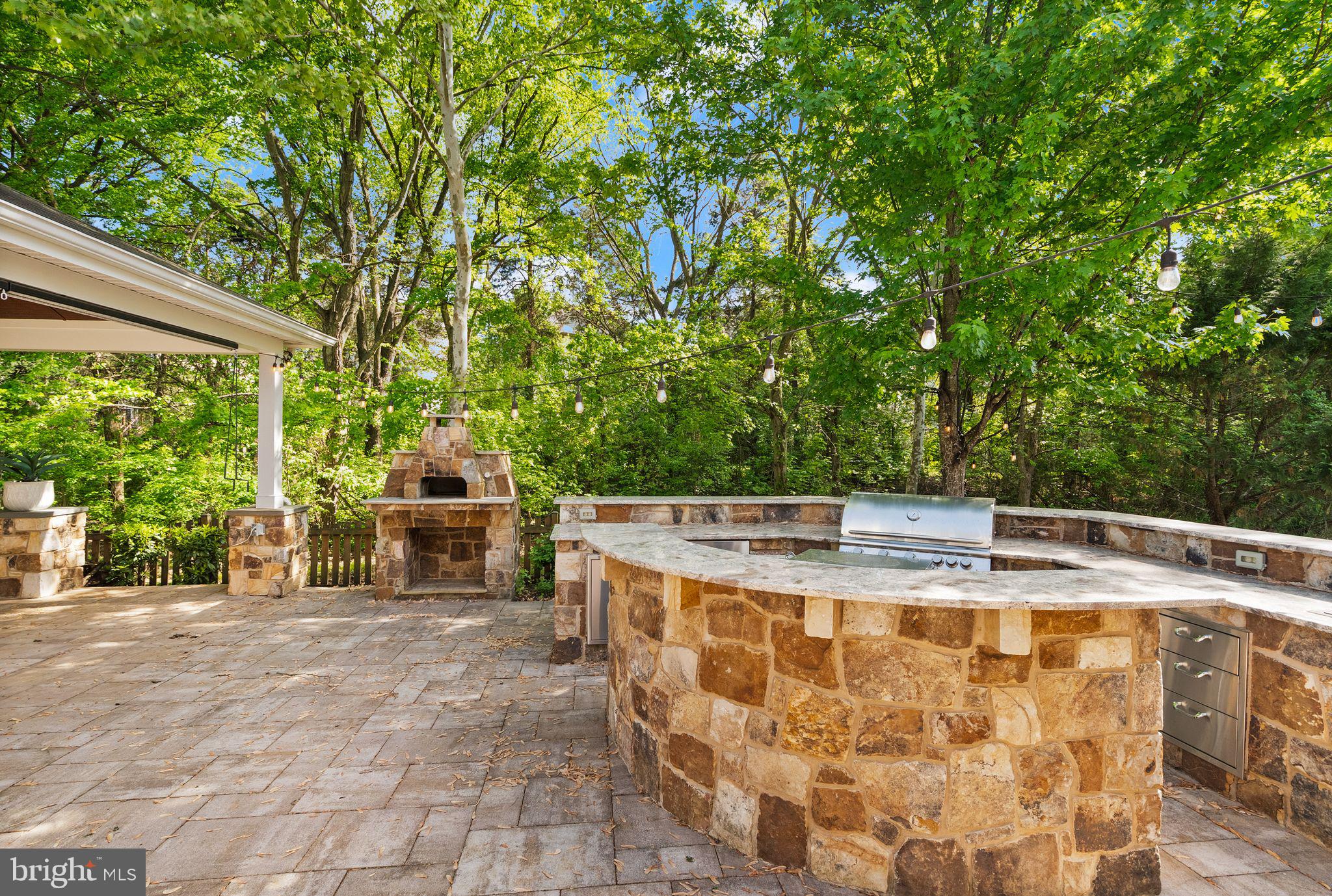 BRAMBLETON - Residential