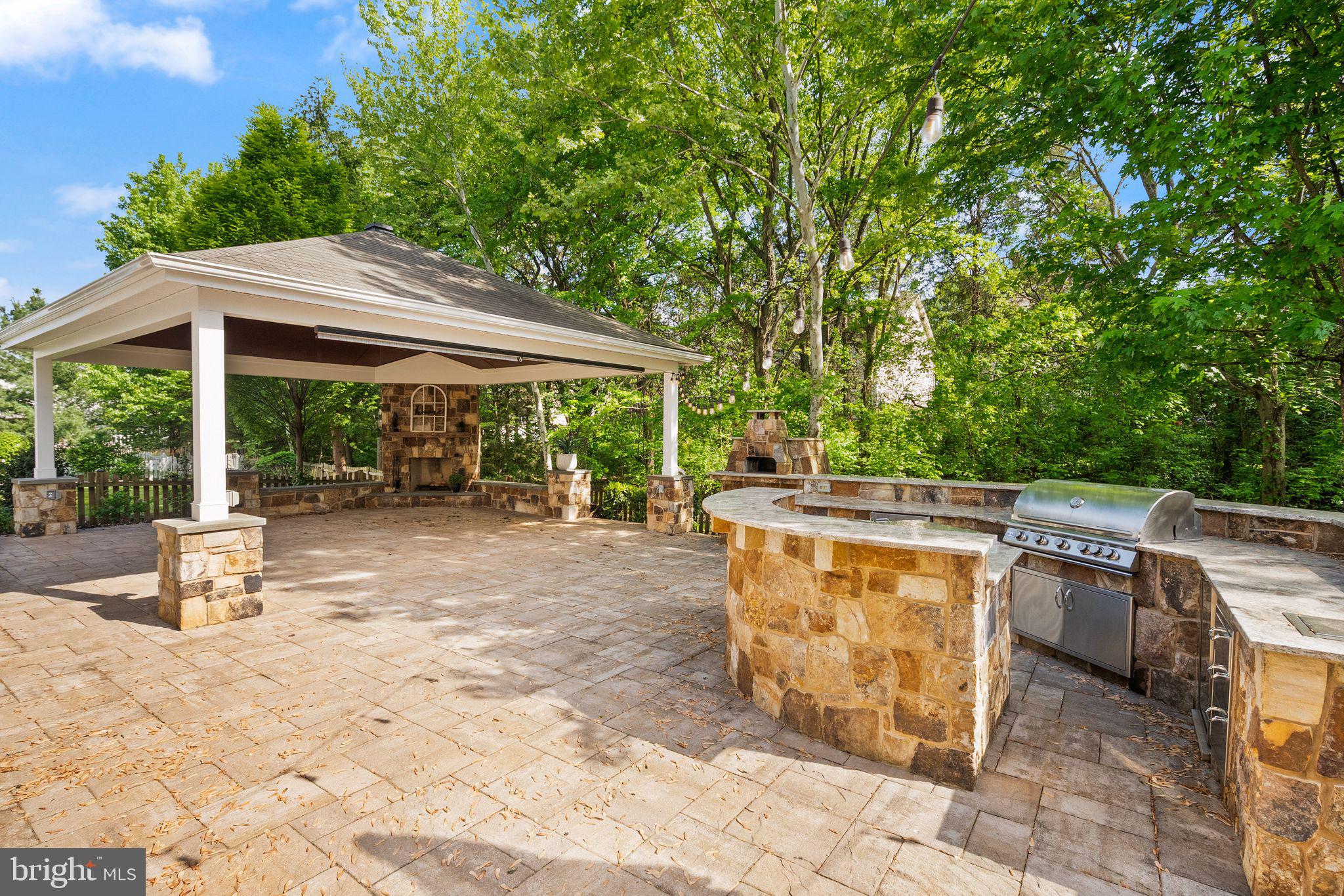 BRAMBLETON - Residential