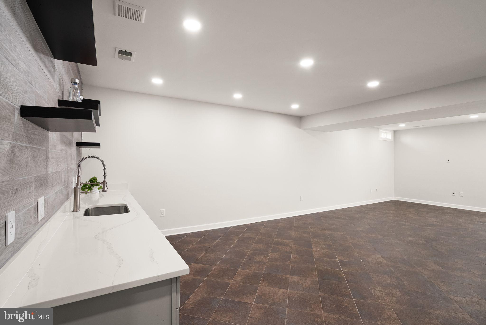BRAMBLETON - Residential