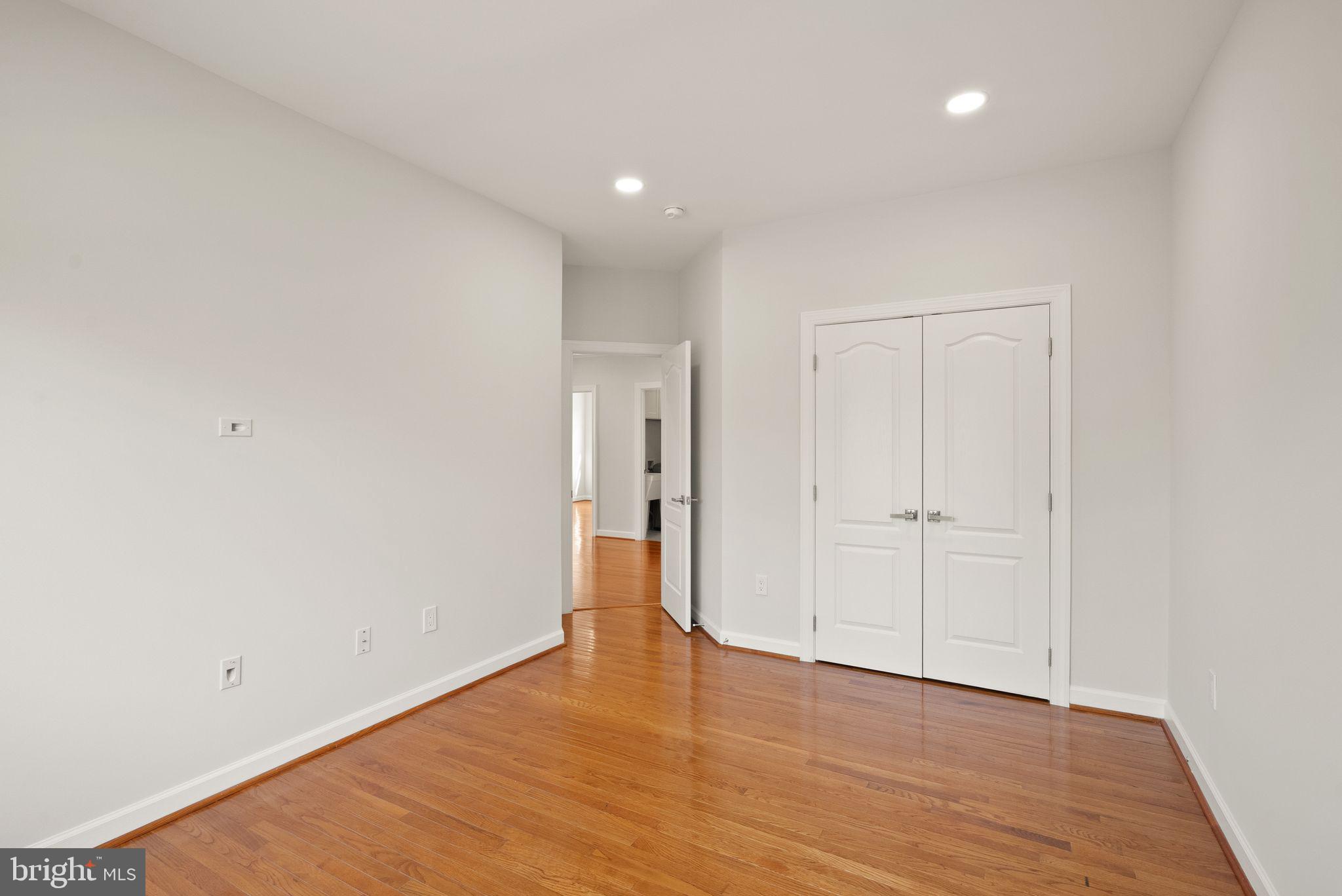 BRAMBLETON - Residential