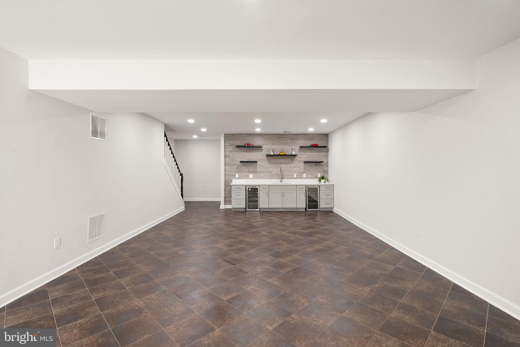 BRAMBLETON - Residential