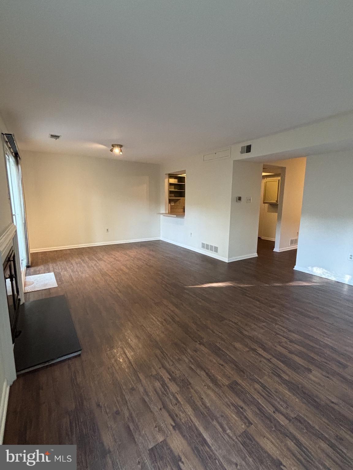 502 PORTSMOUTH COURT