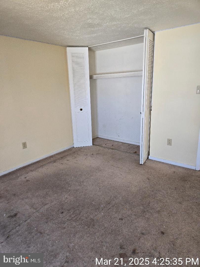 HICKORY RIDGE - Residential