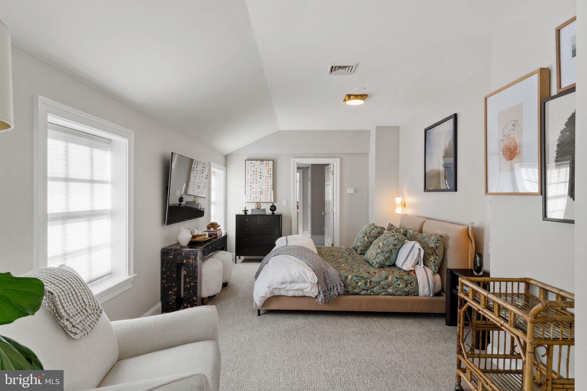 WASHINGTON SQ WEST - Residential