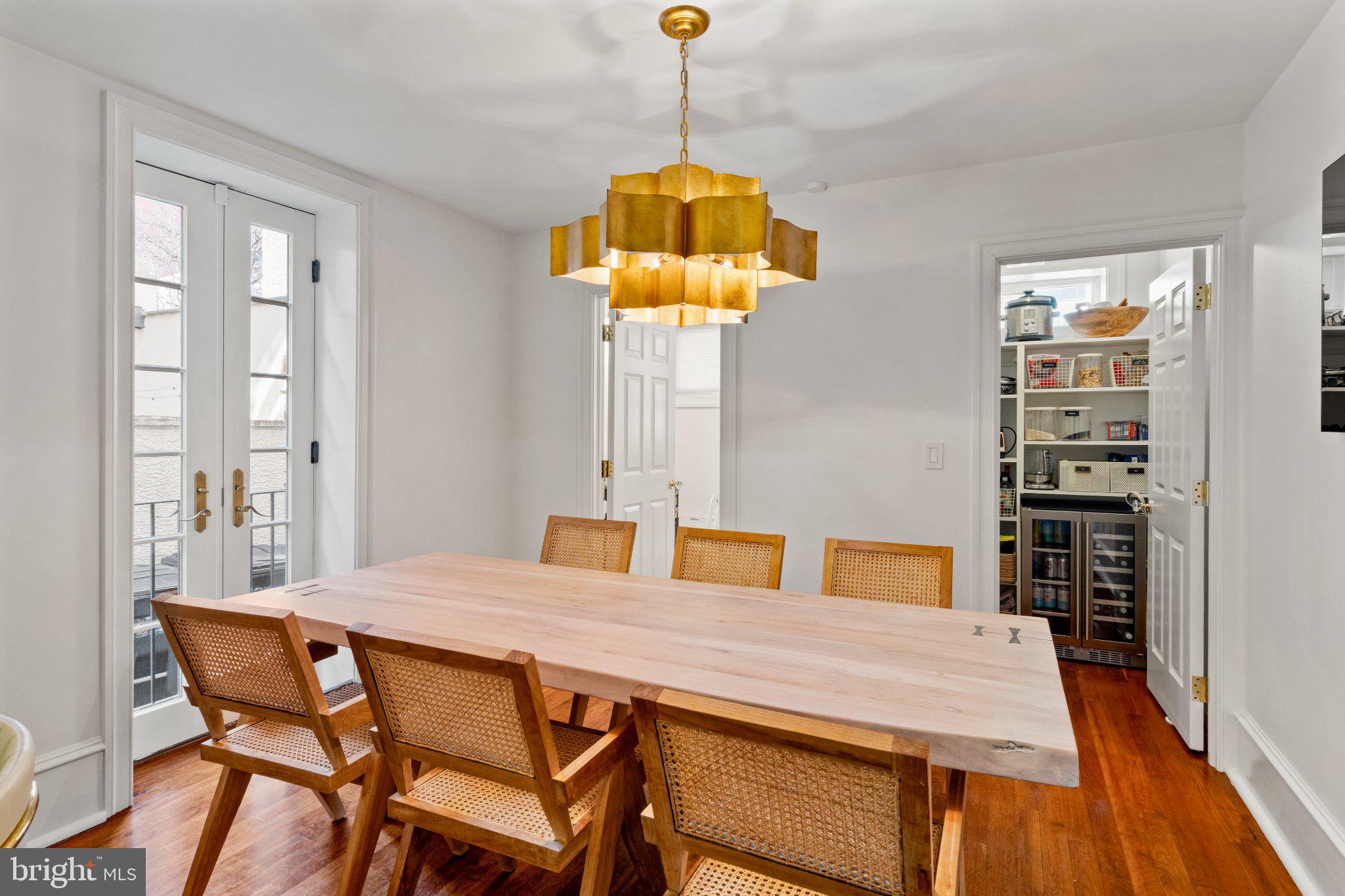 WASHINGTON SQ WEST - Residential