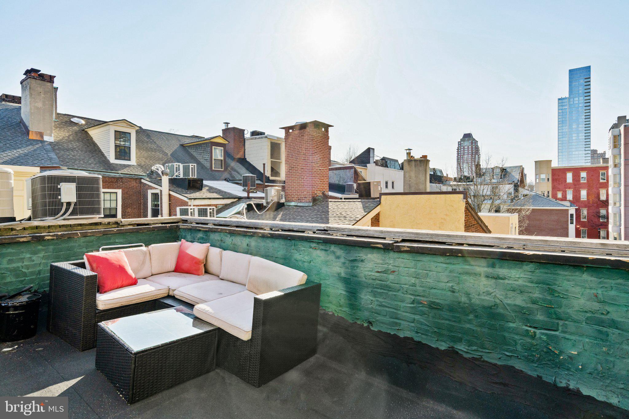 WASHINGTON SQ WEST - Residential