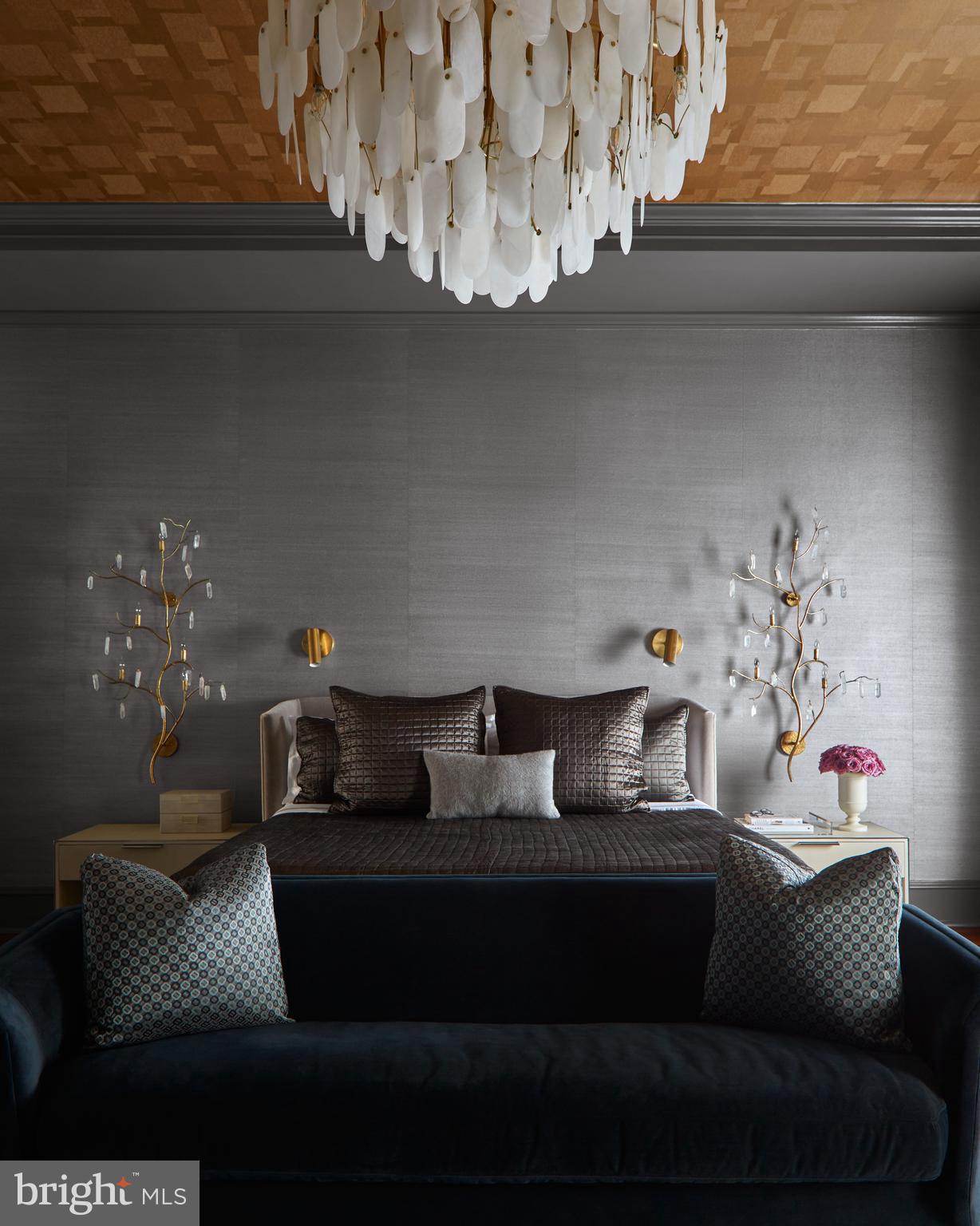 WASHINGTON SQ WEST - Residential